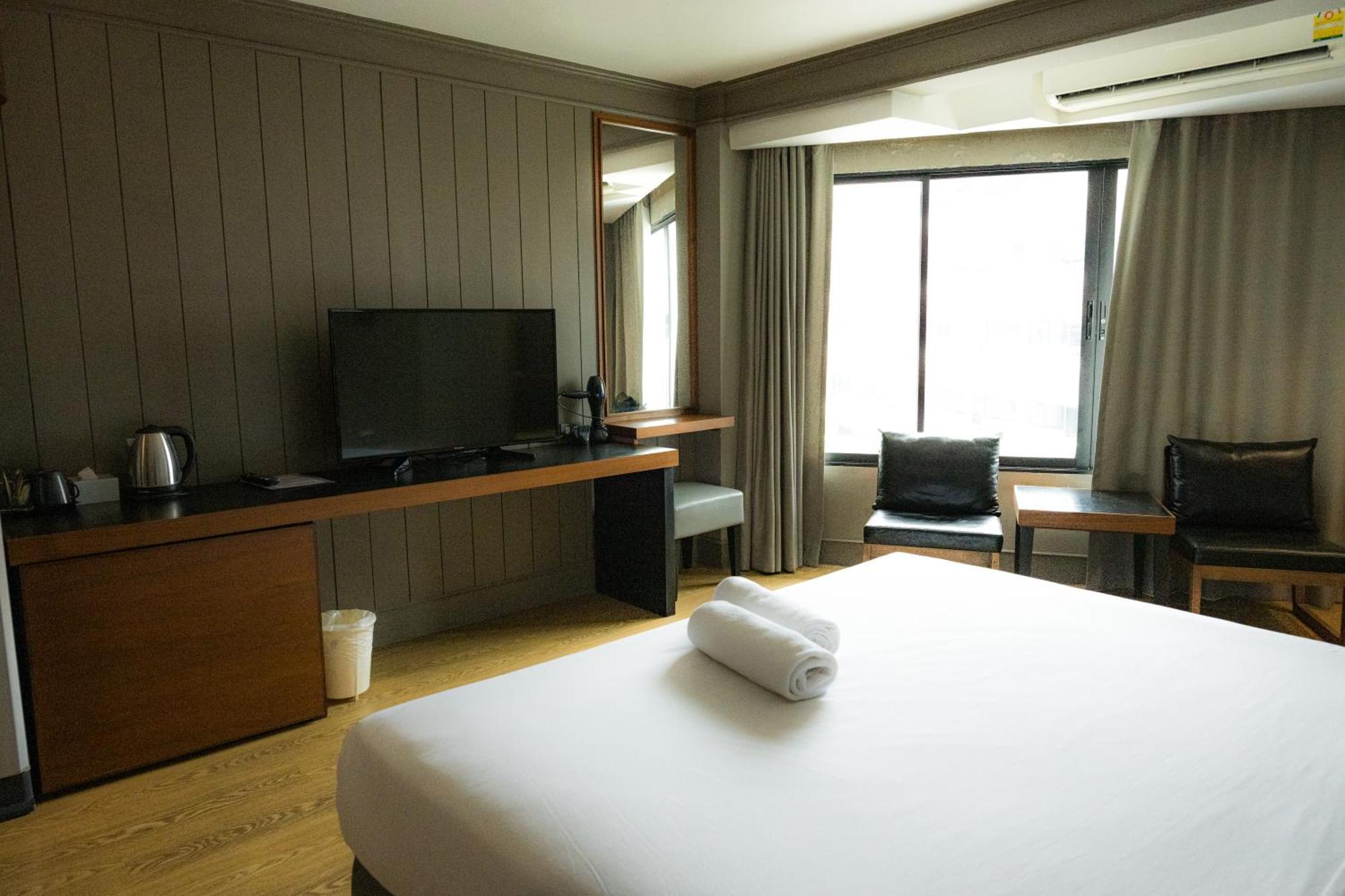 Marine Plaza Hotel Паттая Екстер'єр фото